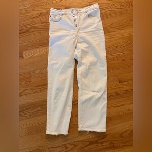 Levi’s White Ribcage Straight Ankle Jeans